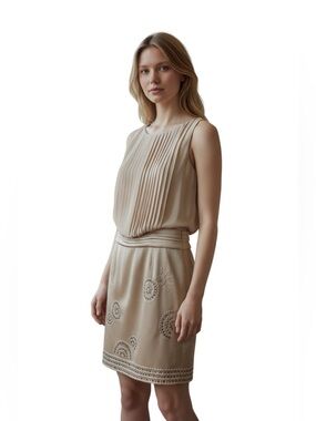 Vince Camuto Pleated Sleeveless Cocktail Dress in Beige and Taupe Size 4 EUC